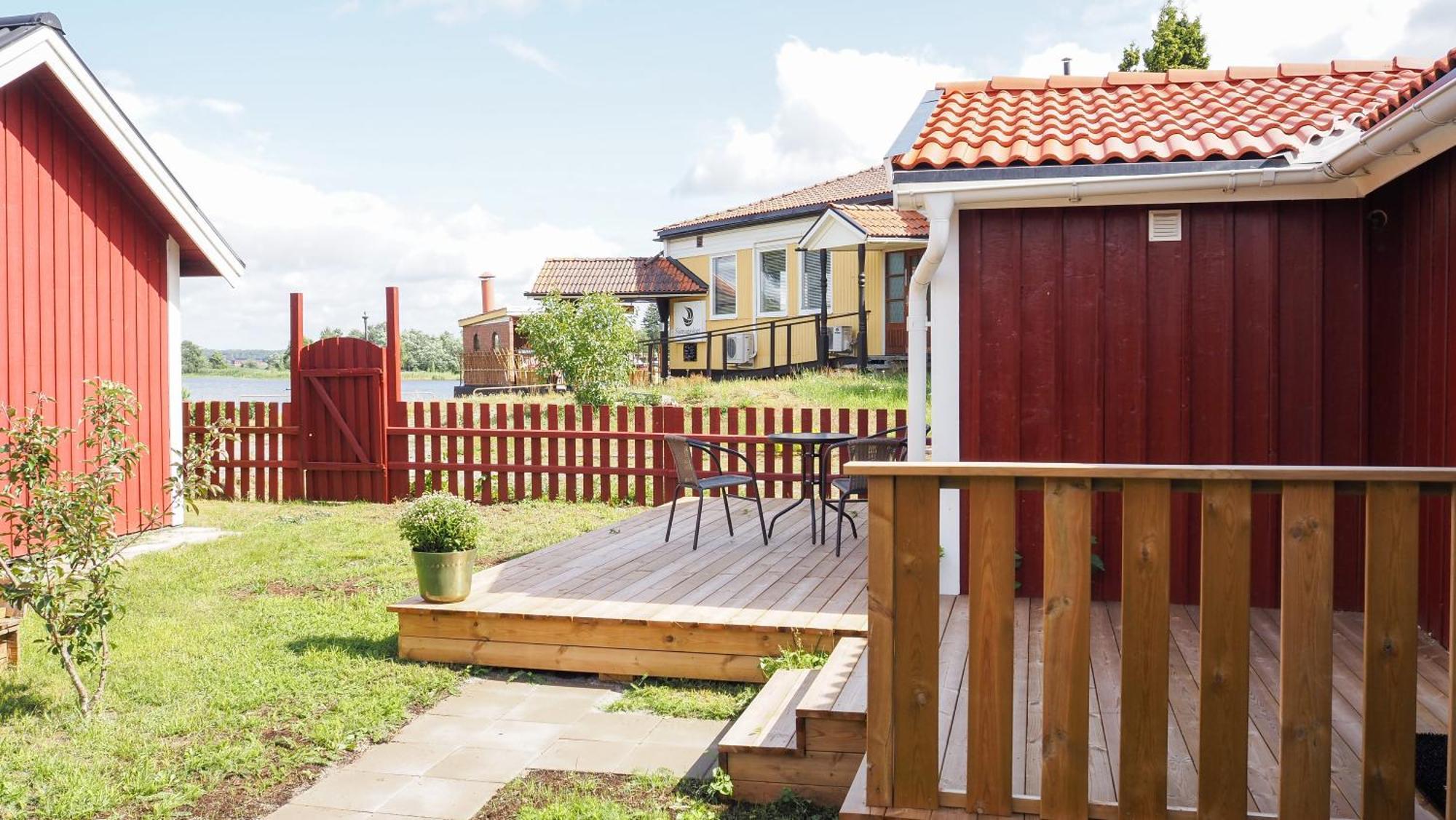 Komplett Laegenhet Med Sjoeutsikt Malmon Exterior photo
